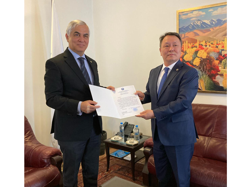 Ambassador of Kazakhstan to Iran Visits ECO Secretariat 