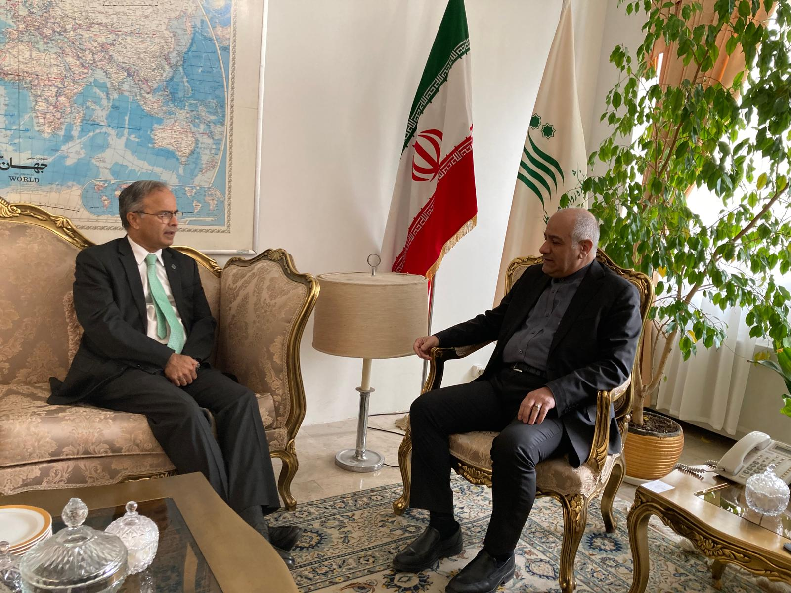 ECO Secretary General Visits the School of International Relations of Iran MFA  