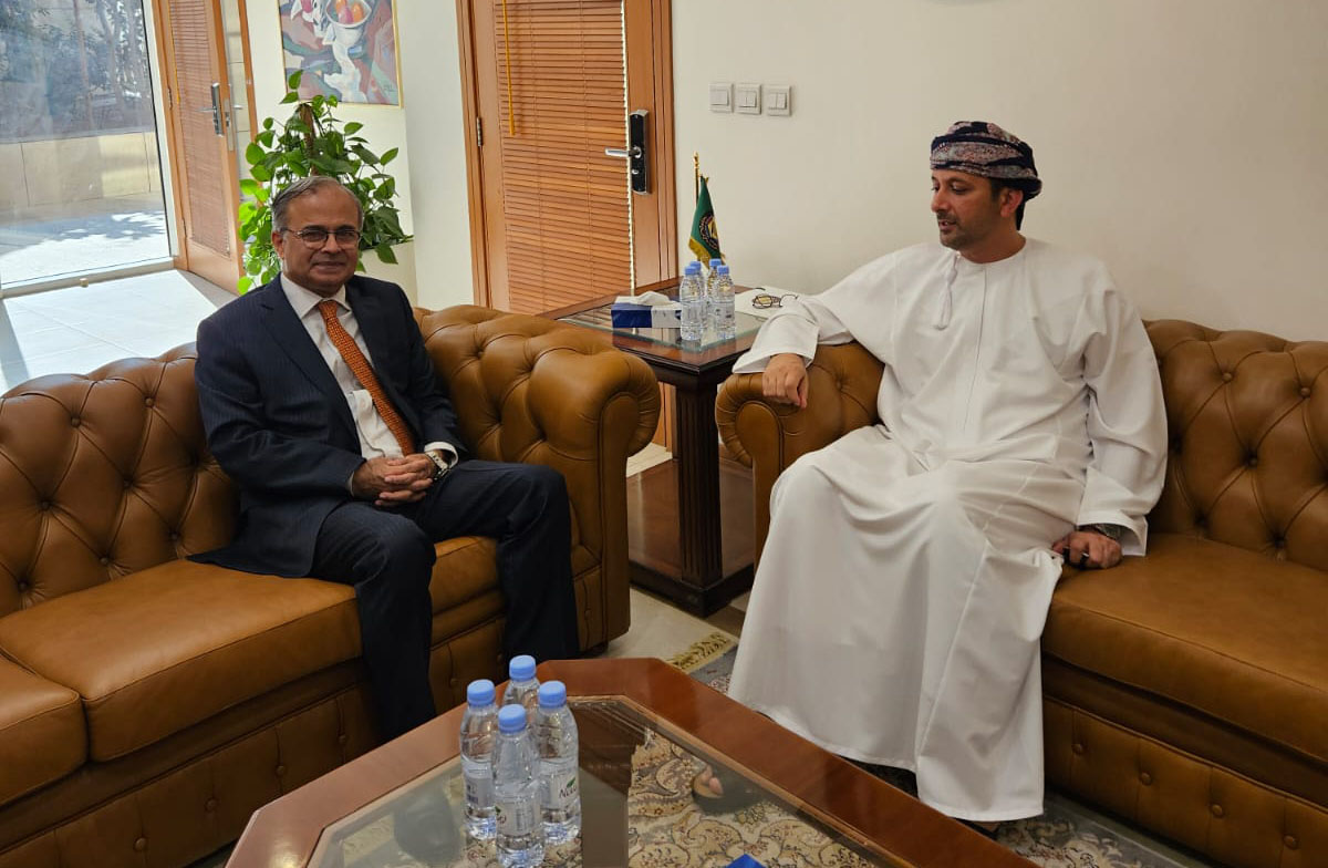 ECO Explores Closer Institutional Cooperation with GCC