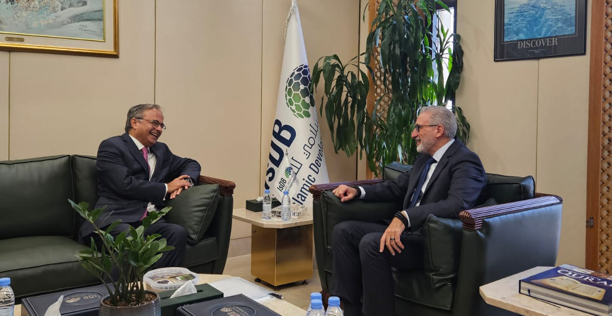 ECO Secretary General Meets Senior Leadership of the Islamic Development Bank (IsDB)