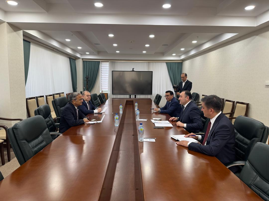 ECO Secretary General Meets with Deputy Minister of Foreign Affairs of the Republic of Uzbekistan