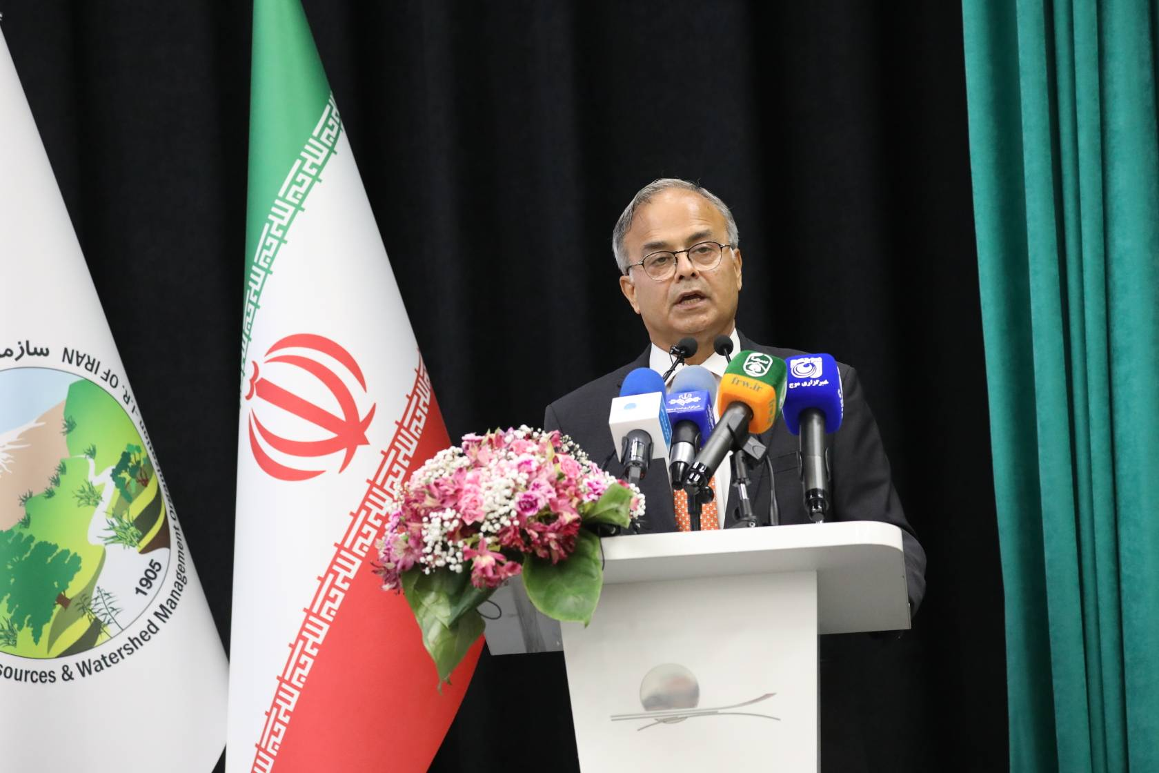 ECO Secretary General Joins World Day to Combat Desertification Ceremony