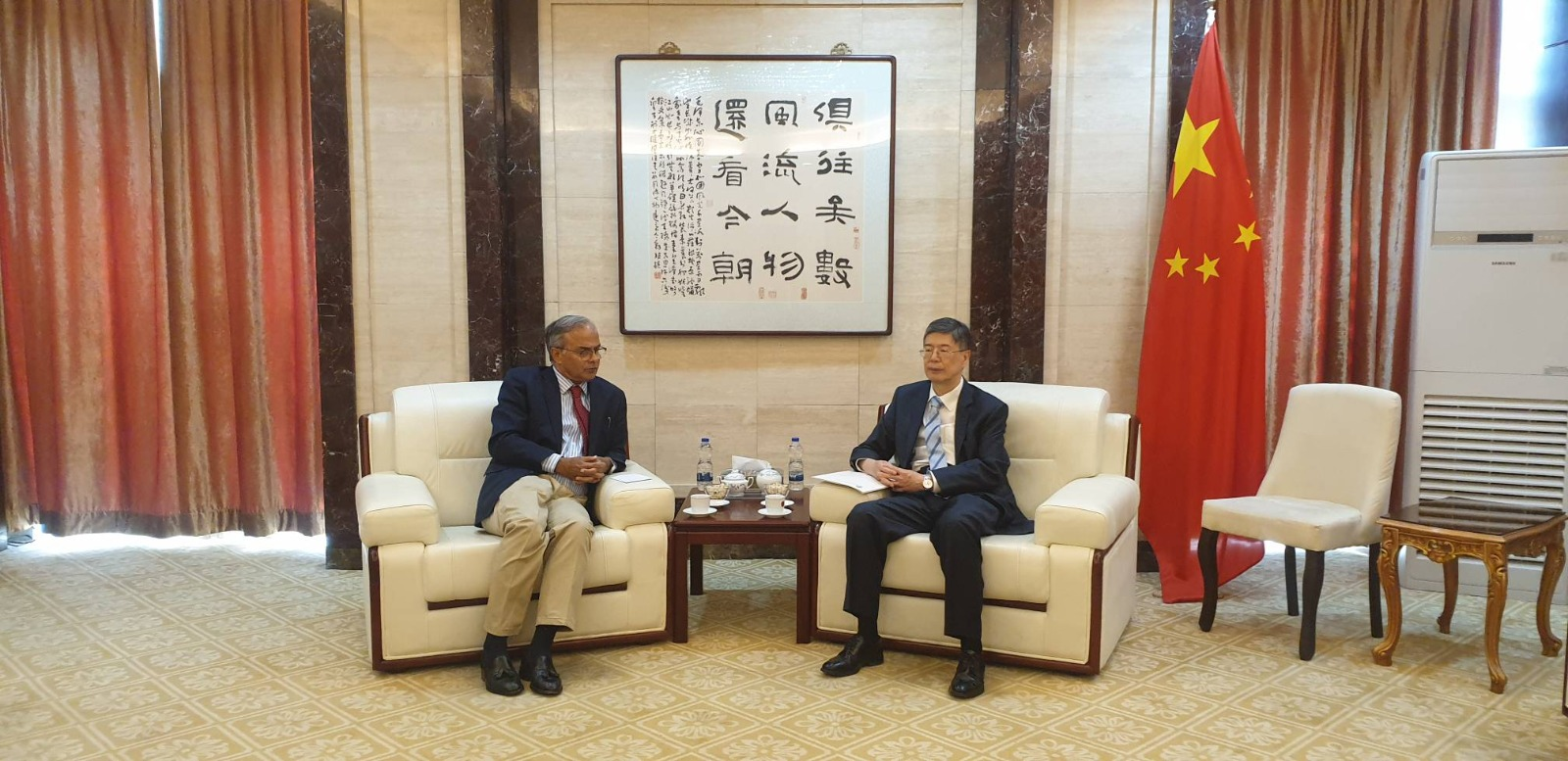 ECO Secretary General Meets the Ambassador of China in Tehran